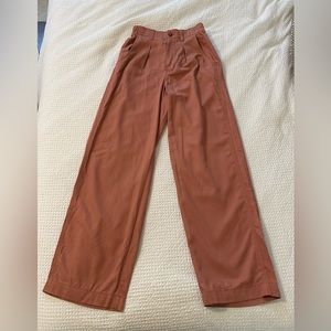 Madewell coral pink high waisted trousers. New with tags.